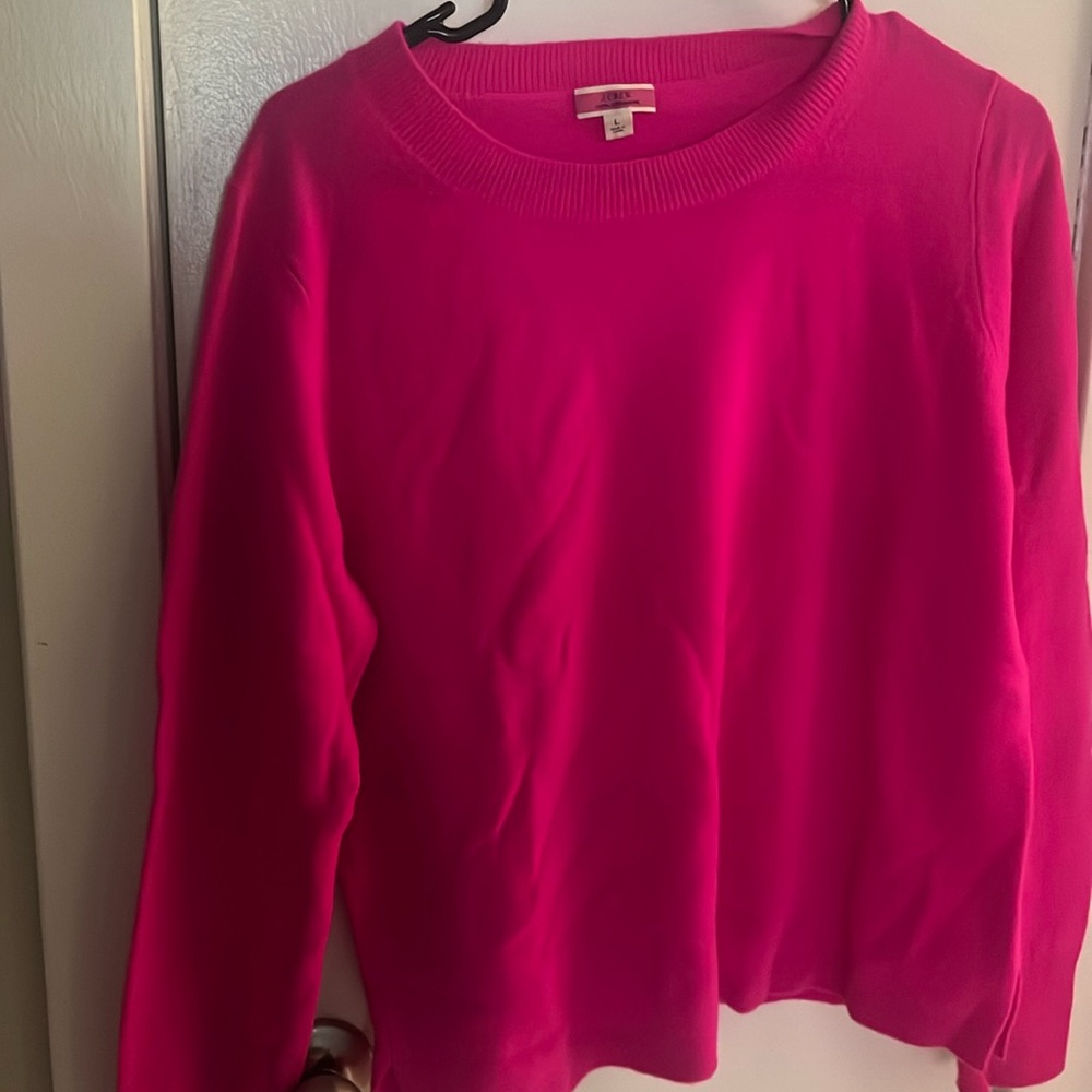 J Crew cashmere sweater in Fuchsia Pink size large
